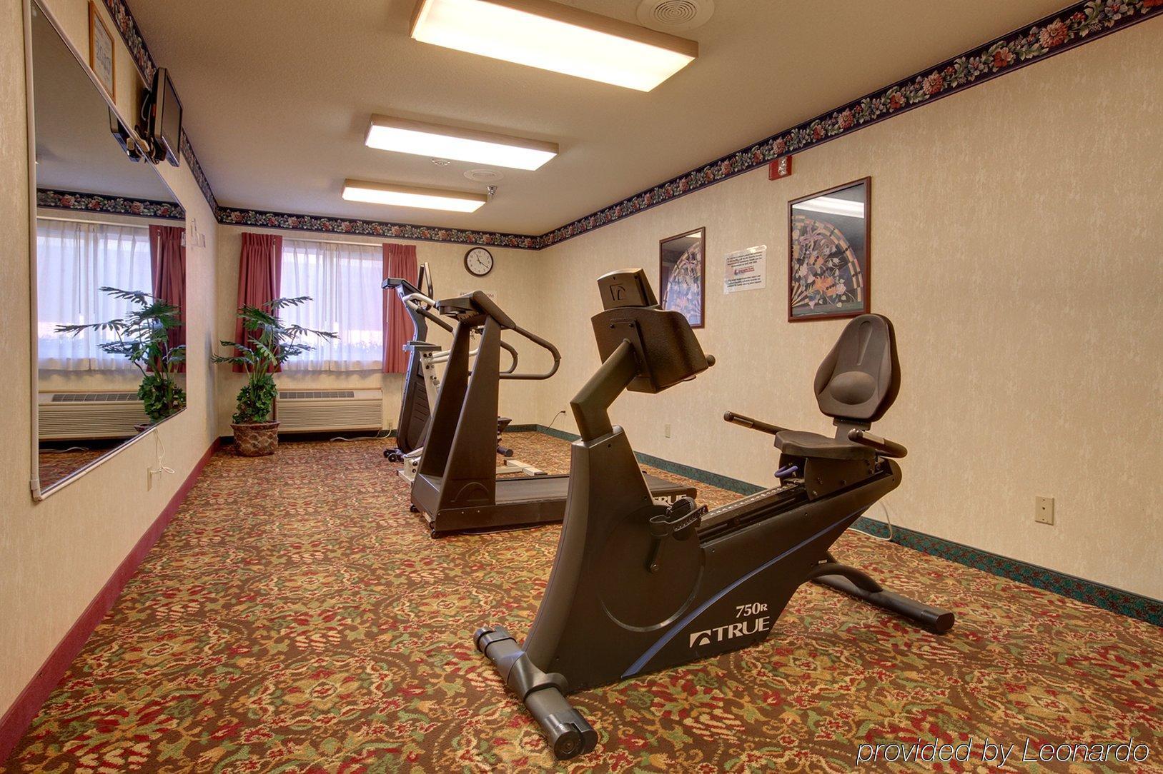 Americas Best Value Inn And Suites Saint Charles Удобства фото