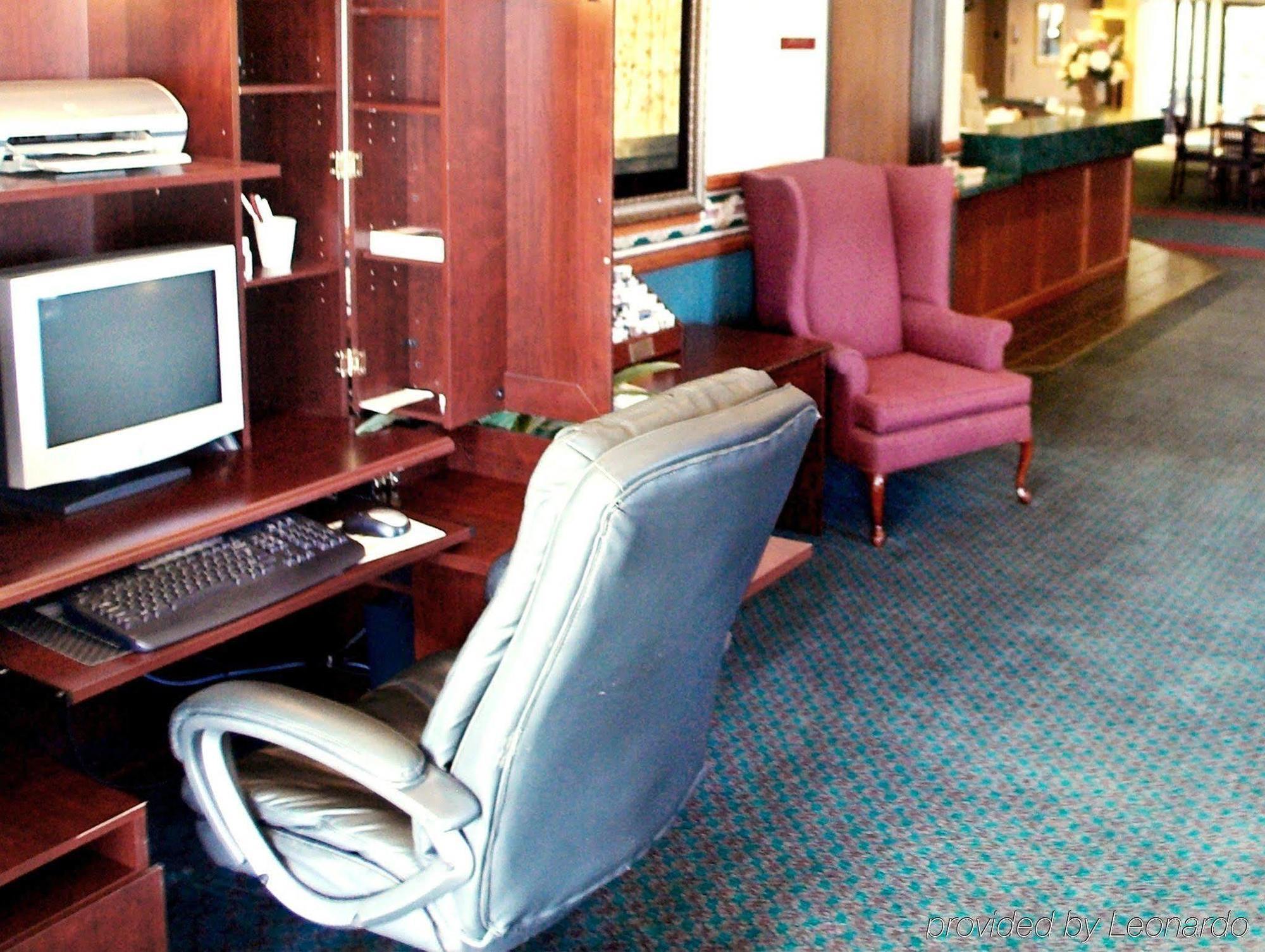 Americas Best Value Inn And Suites Saint Charles Экстерьер фото