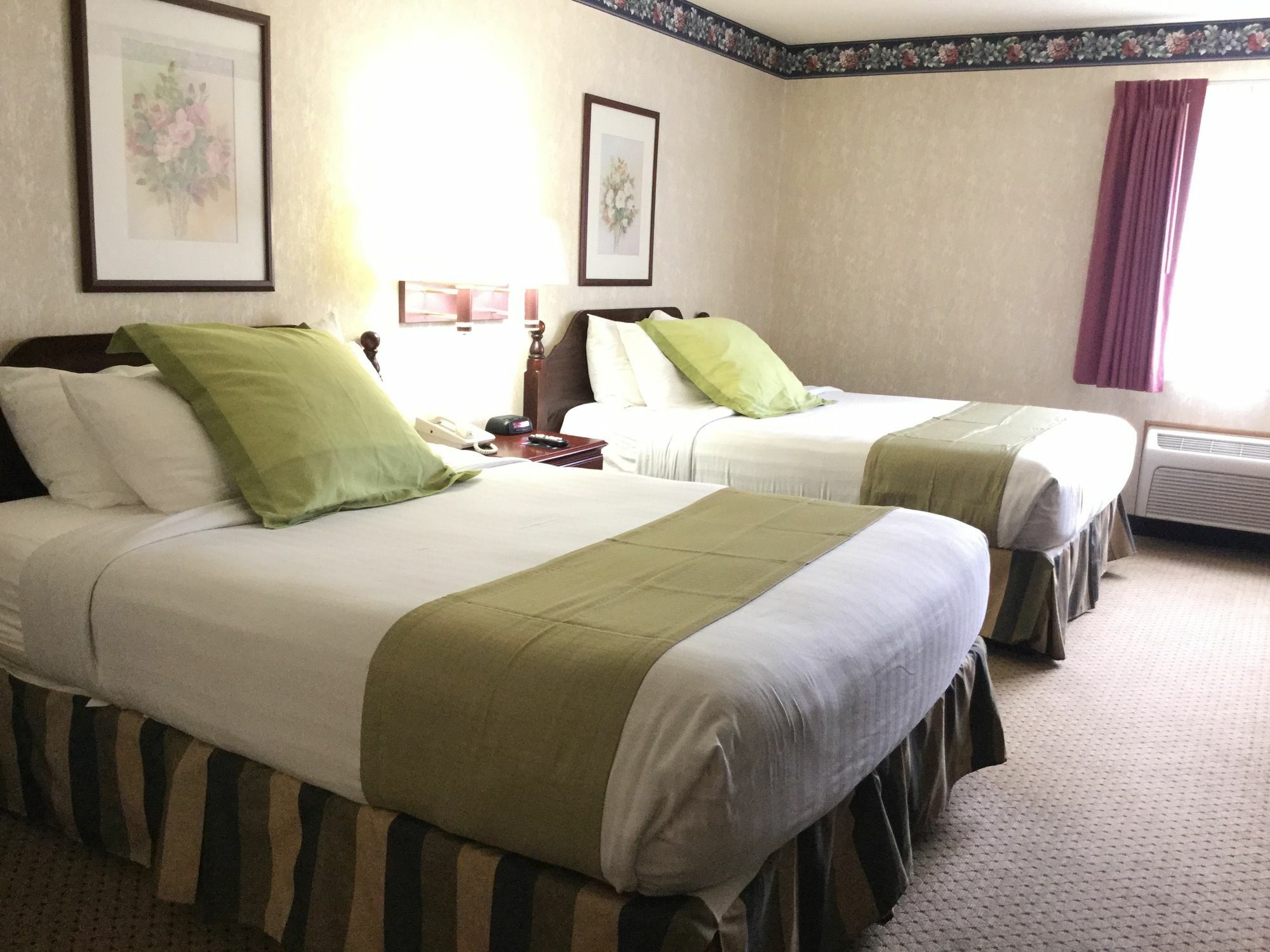 Americas Best Value Inn And Suites Saint Charles Экстерьер фото