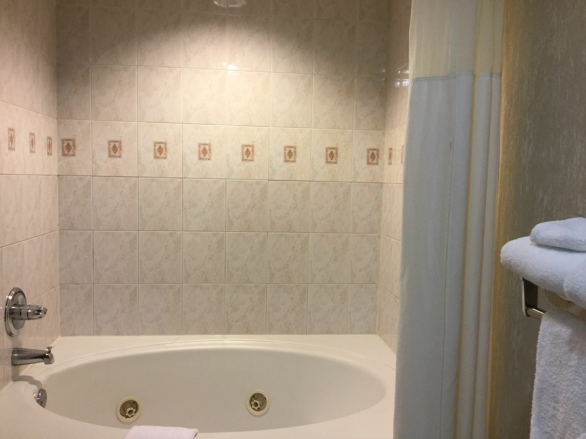 Americas Best Value Inn And Suites Saint Charles Экстерьер фото