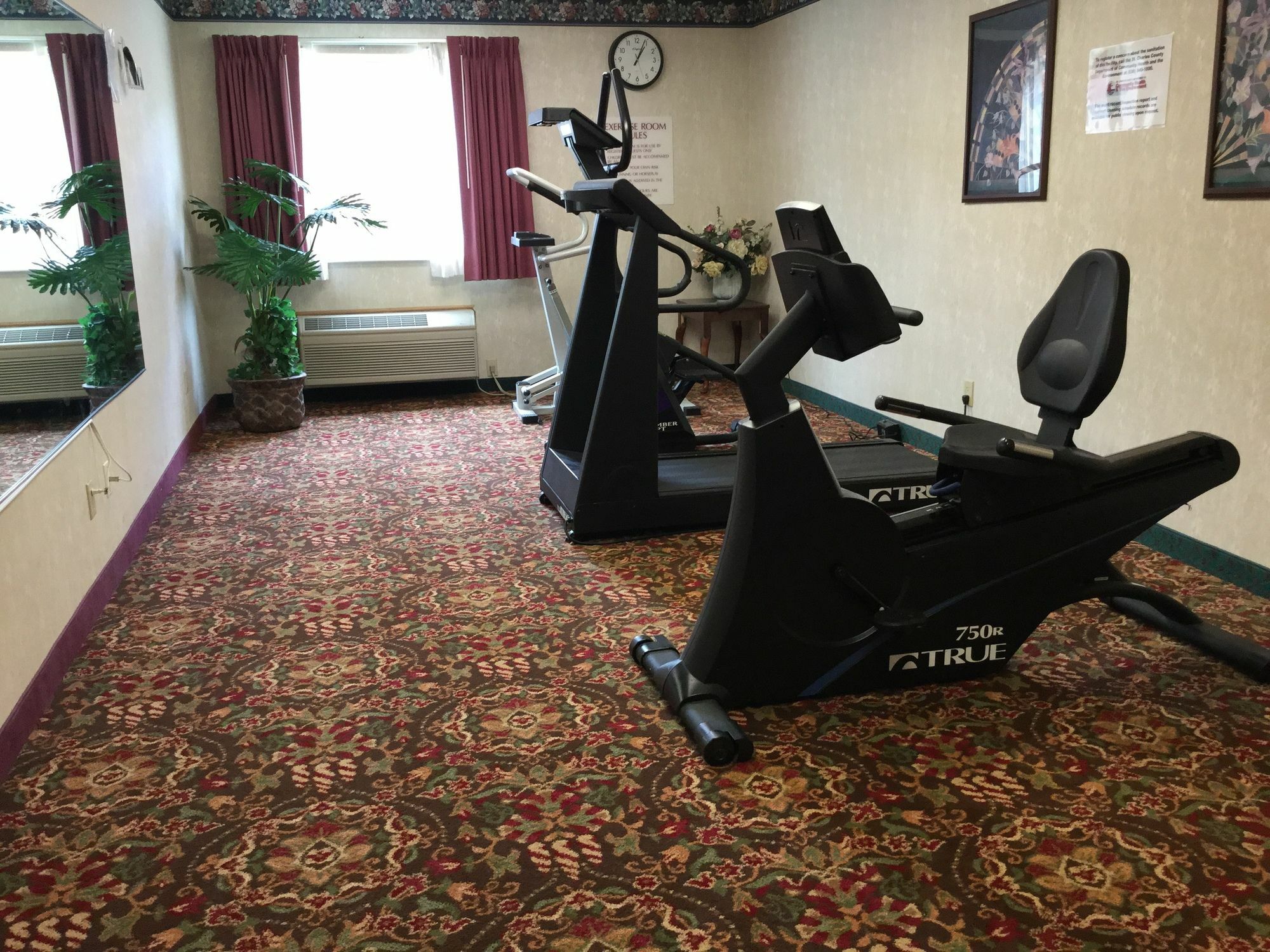Americas Best Value Inn And Suites Saint Charles Экстерьер фото