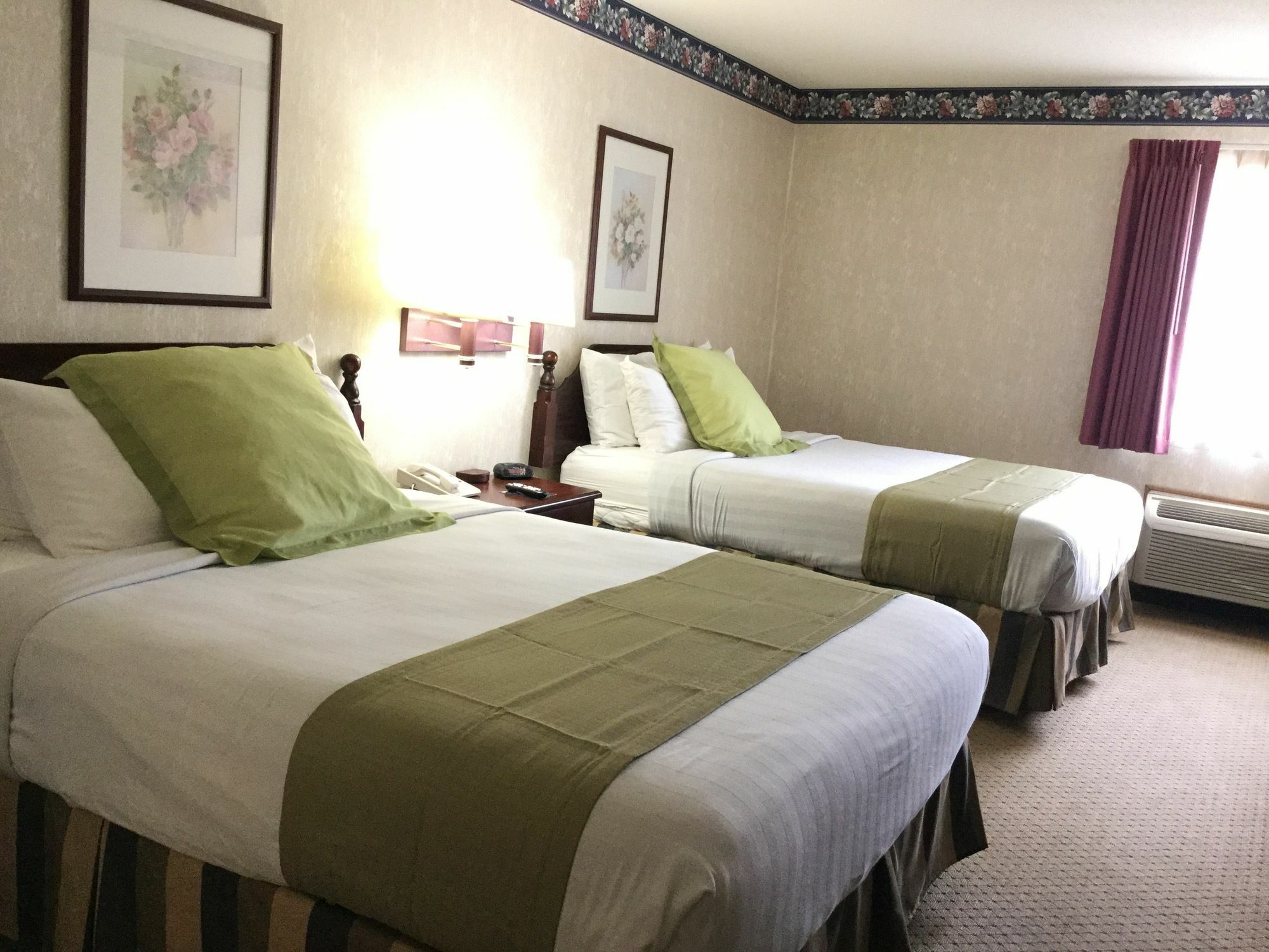 Americas Best Value Inn And Suites Saint Charles Экстерьер фото